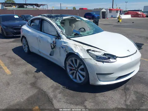 5YJ3E1EB7JF081662 — 2018 Tesla Model 3 Long Range/Performance, Повреждения со всех сторон (All Over), фото до ремонта