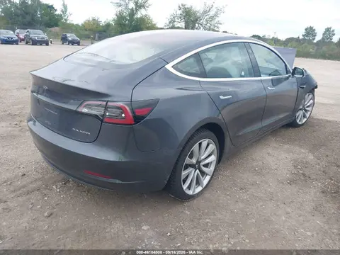2018 Tesla Model 3 Long Range/performance VIN 5YJ3E1EB0JF188648 фото 4