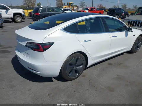 2018 Tesla Model 3 Long Range/performance VIN 5YJ3E1EBXJF066976 фото 4