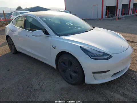 5YJ3E1EB1KF510568 — 2019 Tesla Model 3 Long Range/Performance, Левый бок (Left Side), фото до ремонта