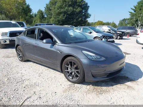 5YJ3E1EB7KF359431 — 2019 Tesla Model 3 Long Range/Performance, Задняя часть (Rear), фото до ремонта
