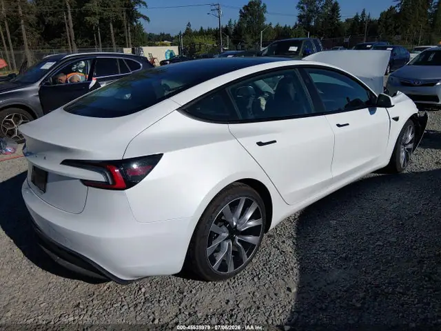5YJ3E1EA9SF048364 — 2025 Tesla Model 3 Long Range Rear-Wheel Drive/Standard Rear-Wheel Drive, фото 4 с аукциона IAAI 14.10.2026, Передняя часть