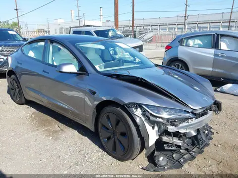 5YJ3E1EA8SF930142 — 2025 Tesla Model 3 Long Range Rear-Wheel Drive/Standard Rear-Wheel Drive, Передняя часть (Front End), фото до ремонта