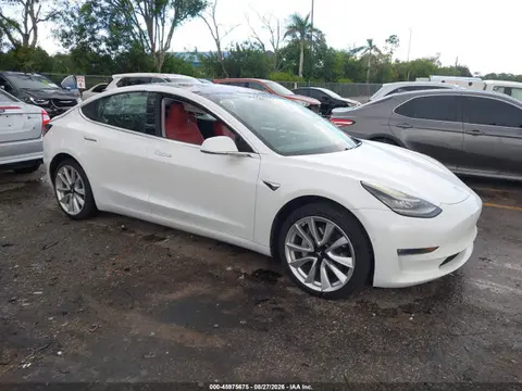 5YJ3E1EA8HF002629 — 2017 Tesla Model 3 Long Range/Standard, Задняя часть (Rear), фото до ремонта