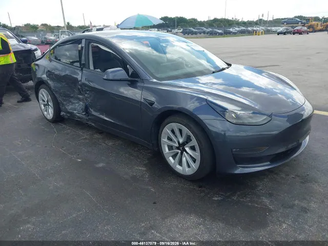 2022 Tesla Model 3 Long Range VIN 5YJ3E1EB7NF247202 фото 1