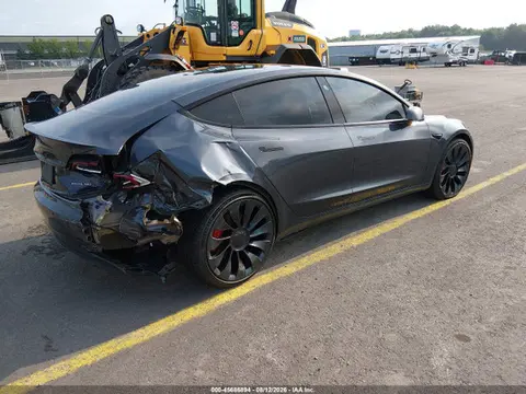 2022 Tesla Model 3 Performance Dual Motor All-wheel Drive VIN 5YJ3E1EC7NF263294 фото 4