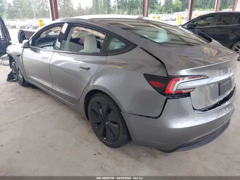 2026 Tesla Model 3 Premium Rear-wheel Drive/rear-wheel Drive VIN 5YJ3E1EA9TF136137 фото 3