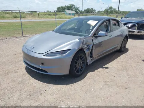 2026 Tesla Model 3 Premium Rear-wheel Drive/rear-wheel Drive VIN 5YJ3E1EAXTF195682 фото 2