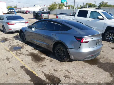2026 Tesla Model 3 Premium Rear-wheel Drive/rear-wheel Drive VIN 5YJ3E1EA0TF177448 фото 3