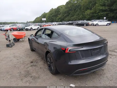 2026 Tesla Model 3 Premium Rear-wheel Drive/rear-wheel Drive VIN 5YJ3E1EA8TF190111 фото 3