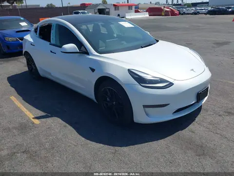 5YJ3E1EA1NF109162 — 2022 Tesla Model 3 Rear-Wheel Drive, Задняя часть (Rear), фото до ремонта