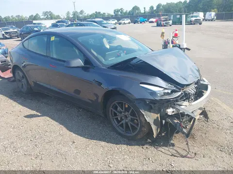 5YJ3E1EA1PF698653 — 2023 Tesla Model 3 Rear-Wheel Drive, Передняя часть (Front End), фото до ремонта