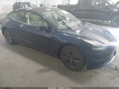 5YJ3E1EA1PF652708 — 2023 Tesla Model 3 Rear-Wheel Drive, Передняя часть слева (Left Front), фото до ремонта