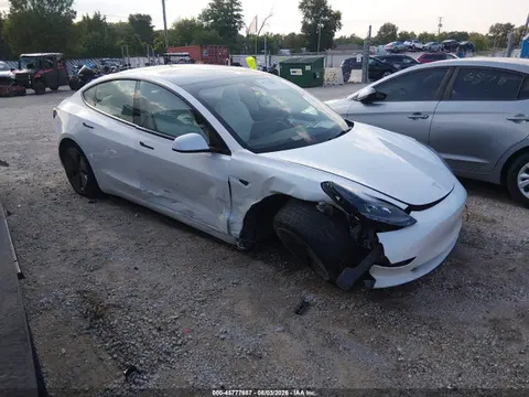 5YJ3E1EA9PF691921 — 2023 Tesla Model 3 Rear-Wheel Drive, Передняя часть (Front End), фото до ремонта