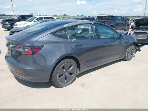2023 Tesla Model 3 Rear-wheel Drive VIN 5YJ3E1EA1PF385361 фото 4