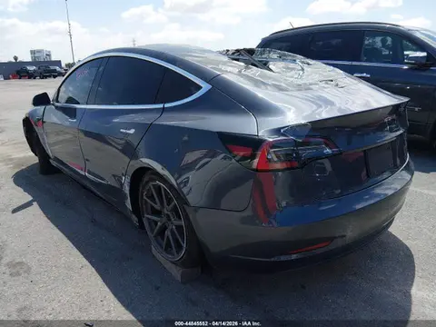 2020 Tesla Model 3 Standard Range Plus Rear-wheel Drive/standard Range Rear-wheel Drive VIN 5YJ3E1EA8LF597183 фото 3