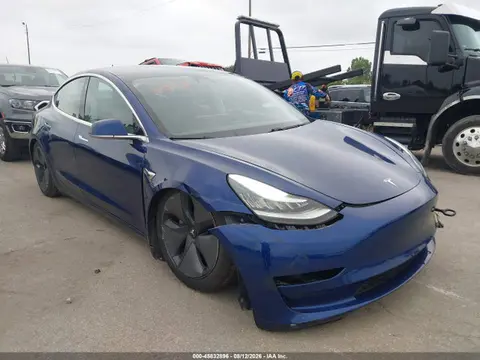 5YJ3E1EAXLF736892 — 2020 Tesla Model 3 Standard Range Plus Rear-Wheel Drive/Standard Range Rear-Wheel Drive, Передняя часть справа (Right Front), фото до ремонта