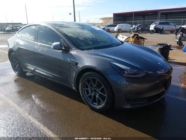 5YJ3E1EAXMF982066 — 2021 Tesla Model 3 Standard Range Plus Rear-Wheel Drive, Не указано (Unknown), фото до ремонта