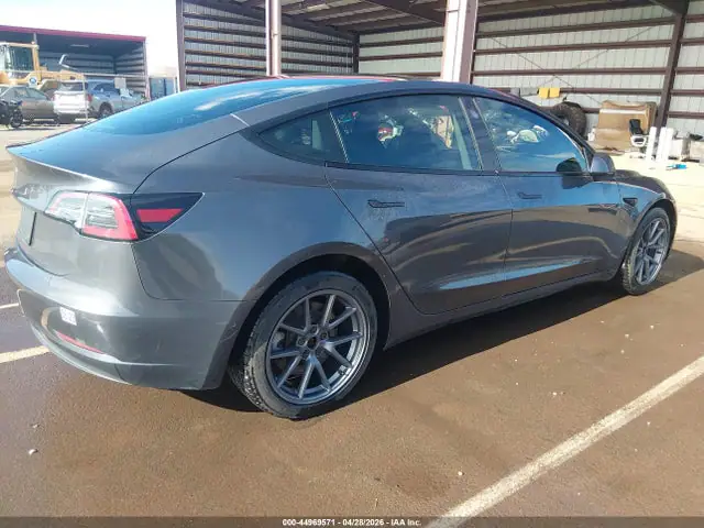 5YJ3E1EAXMF982066 — 2021 Tesla Model 3 Standard Range Plus Rear-Wheel Drive, фото 4 с аукциона IAAI 13.10.2026, Не указано