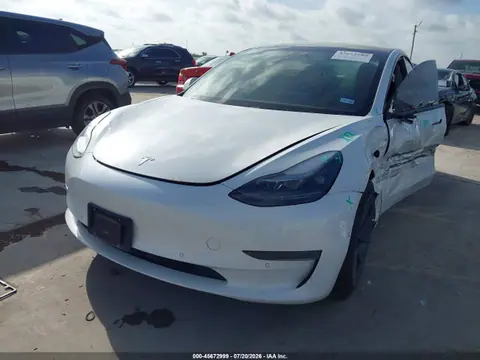 2021 Tesla Model 3 Standard Range Plus Rear-wheel Drive VIN 5YJ3E1EA2MF027438 фото 2