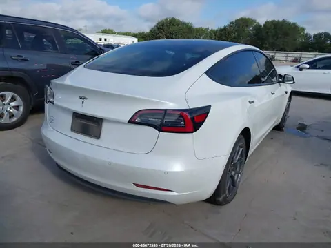 2021 Tesla Model 3 Standard Range Plus Rear-wheel Drive VIN 5YJ3E1EA2MF027438 фото 4