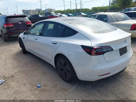 2021 Tesla Model 3 Standard Range Plus Rear-wheel Drive VIN 5YJ3E1EA1MF866626 фото 3