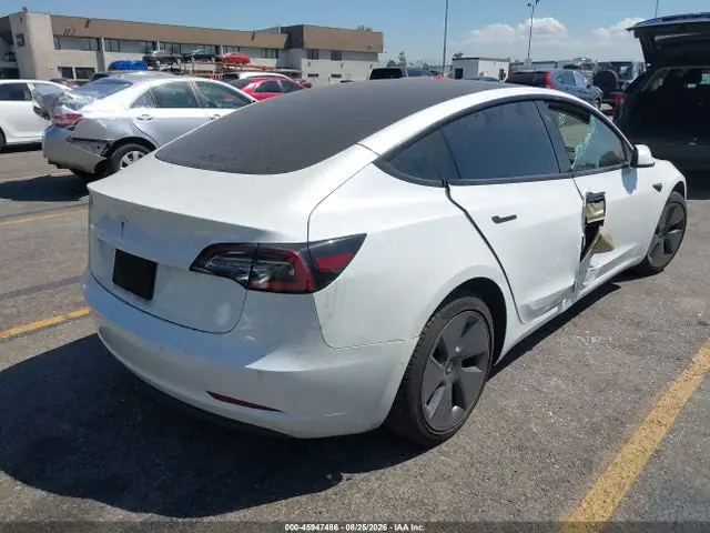 5YJ3E1EA7MF003524 — 2021 Tesla Model 3 Standard Range Plus Rear-Wheel Drive, фото 4 с аукциона IAAI 06.10.2026, Правый бок