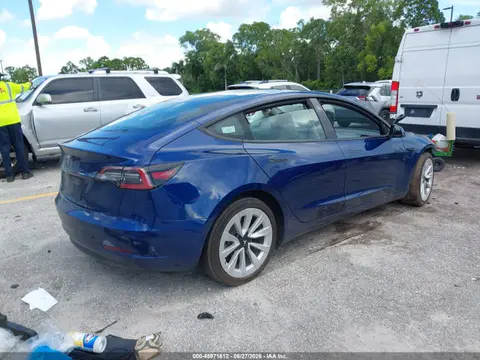 2021 Tesla Model 3 Standard Range Plus Rear-wheel Drive VIN 5YJ3E1EA4MF849884 фото 4