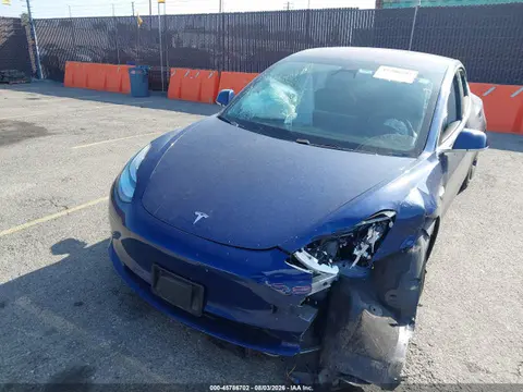 2018 Tesla MODEL 3 VIN 5YJ3E1EA2JF076618 фото 2