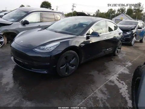 2018 Tesla Model 3 Long Range/Performance VIN 5YJ3E1EB6JF098226 фото 2
