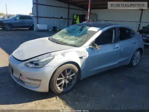 5YJ3E1EA3JF077373 — 2018 Tesla Model 3, фото 2 с аукциона IAAI, Передняя и задняя части