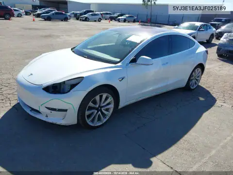5YJ3E1EA3JF025189 — 2018 Tesla Model 3, фото 2 с аукциона IAAI, Передняя часть