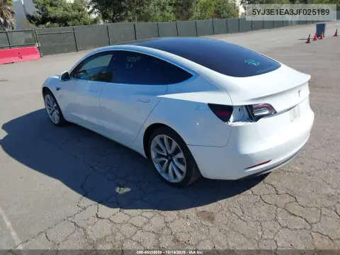 5YJ3E1EA3JF025189 — 2018 Tesla Model 3, фото 3 с аукциона IAAI, Передняя часть