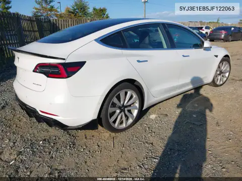 5YJ3E1EB5JF122063 — 2018 Tesla Model 3, фото 4 с аукциона IAAI, Изъят кредитором