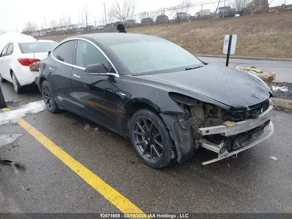 5YJ3E1EB9KF208705 — 2019 Tesla Model 3, Передняя часть (Front), фото до ремонта