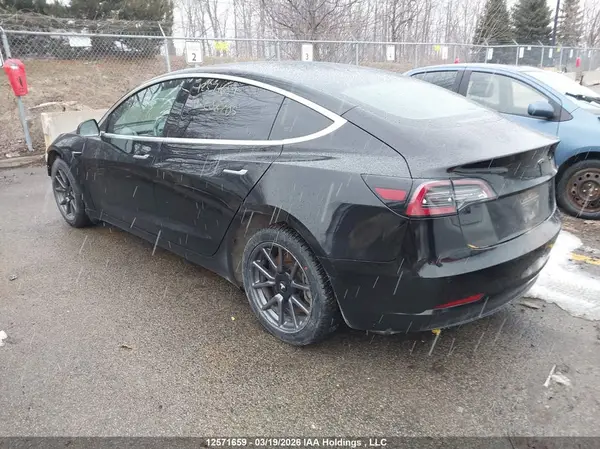 5YJ3E1EB9KF208705 — 2019 Tesla Model 3, фото 3 с аукциона IAAI, Передняя часть