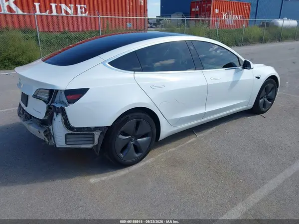 5YJ3E1EB8KF494448 — 2019 Tesla Model 3, фото 4 с аукциона IAAI, Задняя часть