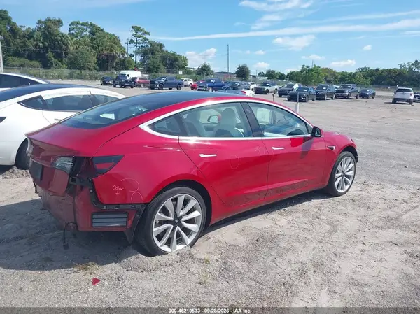 5YJ3E1EA6KF432067 — 2019 Tesla Model 3, фото 4 с аукциона IAAI, Передняя часть