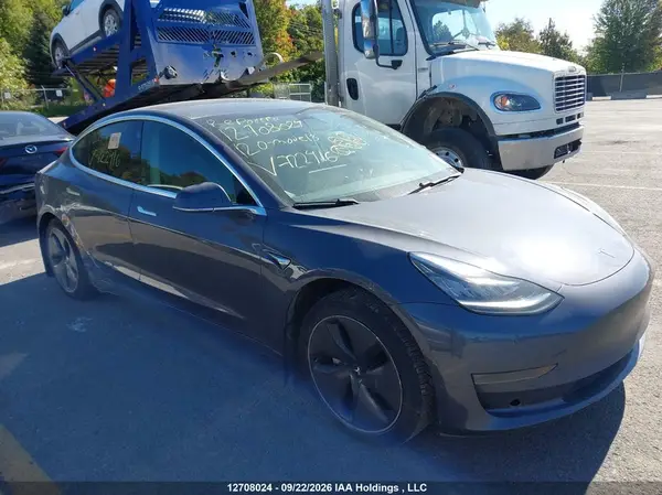 5YJ3E1EA7LF722416 — 2020 Tesla Model 3, Левый бок (Left Side), фото до ремонта