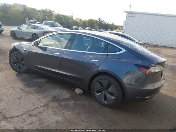 2020 TESLA MODEL 3 VIN 5YJ3E1EA4LF630373 фото 3