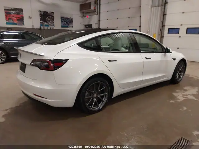 5YJ3E1EA0MF861885 — 2021 Tesla Model 3, фото 4 с аукциона IAAI 13.10.2026, Угон