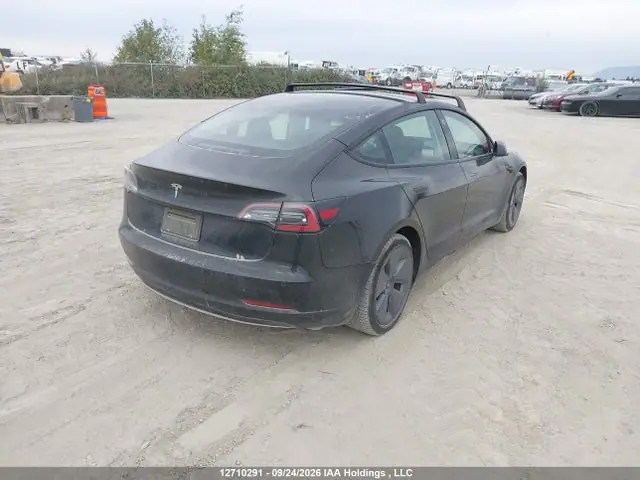 5YJ3E1EA1MF091812 — 2021 Tesla Model 3, фото 4 с аукциона IAAI 14.10.2026, Передняя часть