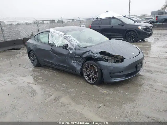 5YJ3E1EA6MF022162 — 2021 Tesla Model 3, Передняя часть (Front), фото до ремонта