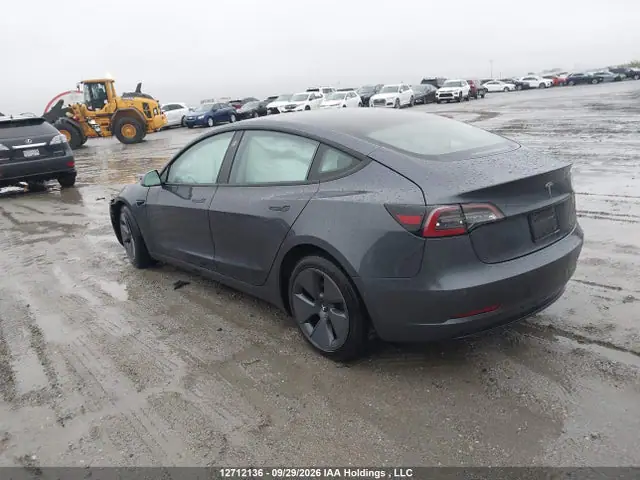 5YJ3E1EA6MF022162 — 2021 Tesla Model 3, фото 3 с аукциона IAAI 14.10.2026, Передняя часть