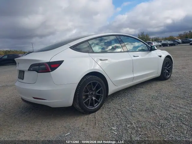 5YJ3E1EA0MF843385 — 2021 Tesla Model 3, фото 4 с аукциона IAAI 13.10.2026, Under Carriage