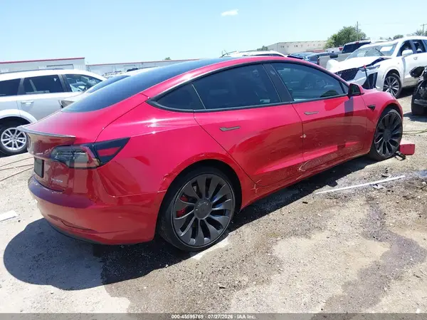 5YJ3E1ECXMF082933 — 2021 Tesla Model 3, фото 4 с аукциона IAAI 13.10.2026, Ходовая часть