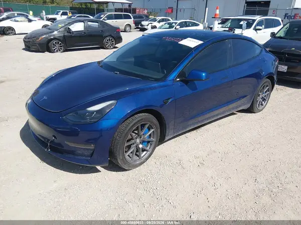 5YJ3E1EBXMF902287 — 2021 Tesla Model 3, фото 2 с аукциона IAAI, Задняя часть