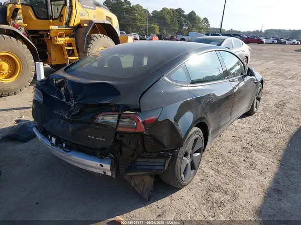 5YJ3E1EBXMF062446 — 2021 Tesla Model 3, фото 4 с аукциона IAAI, Задняя часть