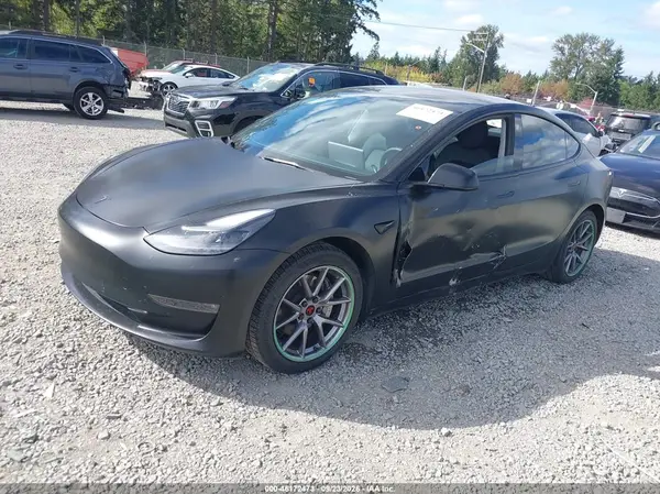 5YJ3E1EB5MF097847 — 2021 Tesla Model 3, фото 2 с аукциона IAAI, Левый бок
