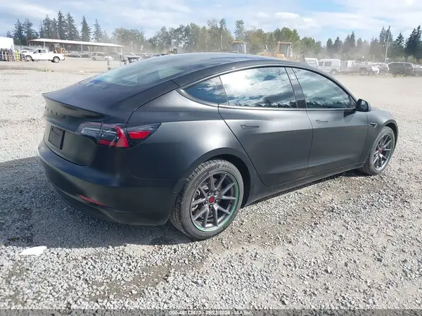 5YJ3E1EB5MF097847 — 2021 Tesla Model 3, фото 4 с аукциона IAAI, Левый бок